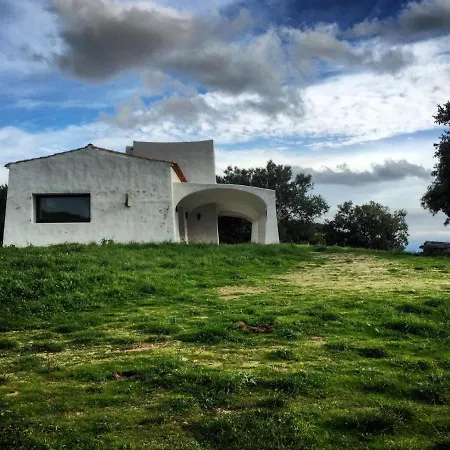 E Torre Monte Pino Villa *